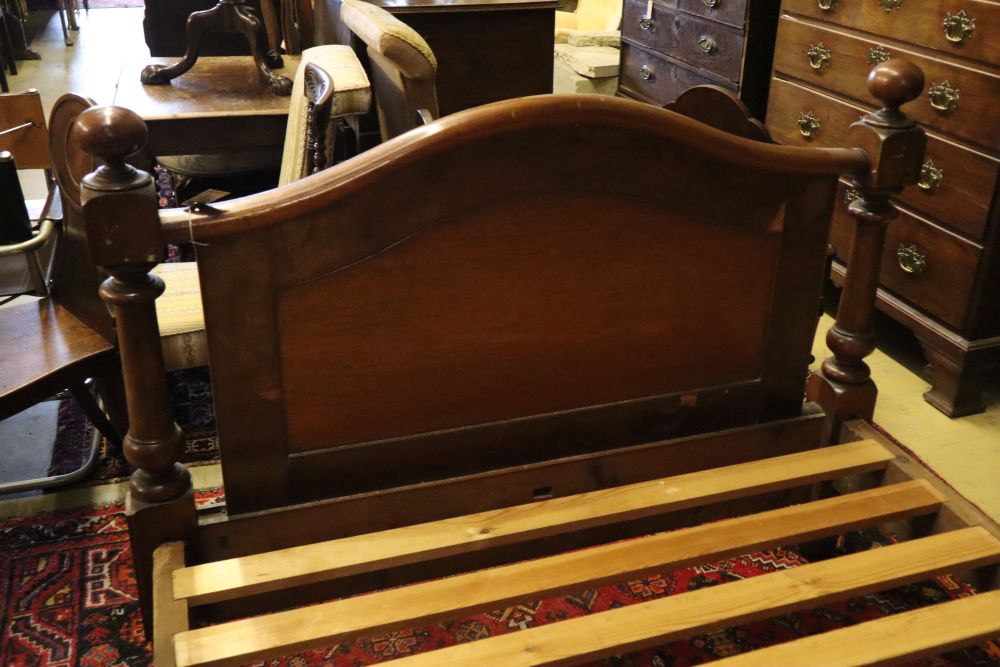 A Victorian mahogany three quarter size head and foot bedstead, width 137cm